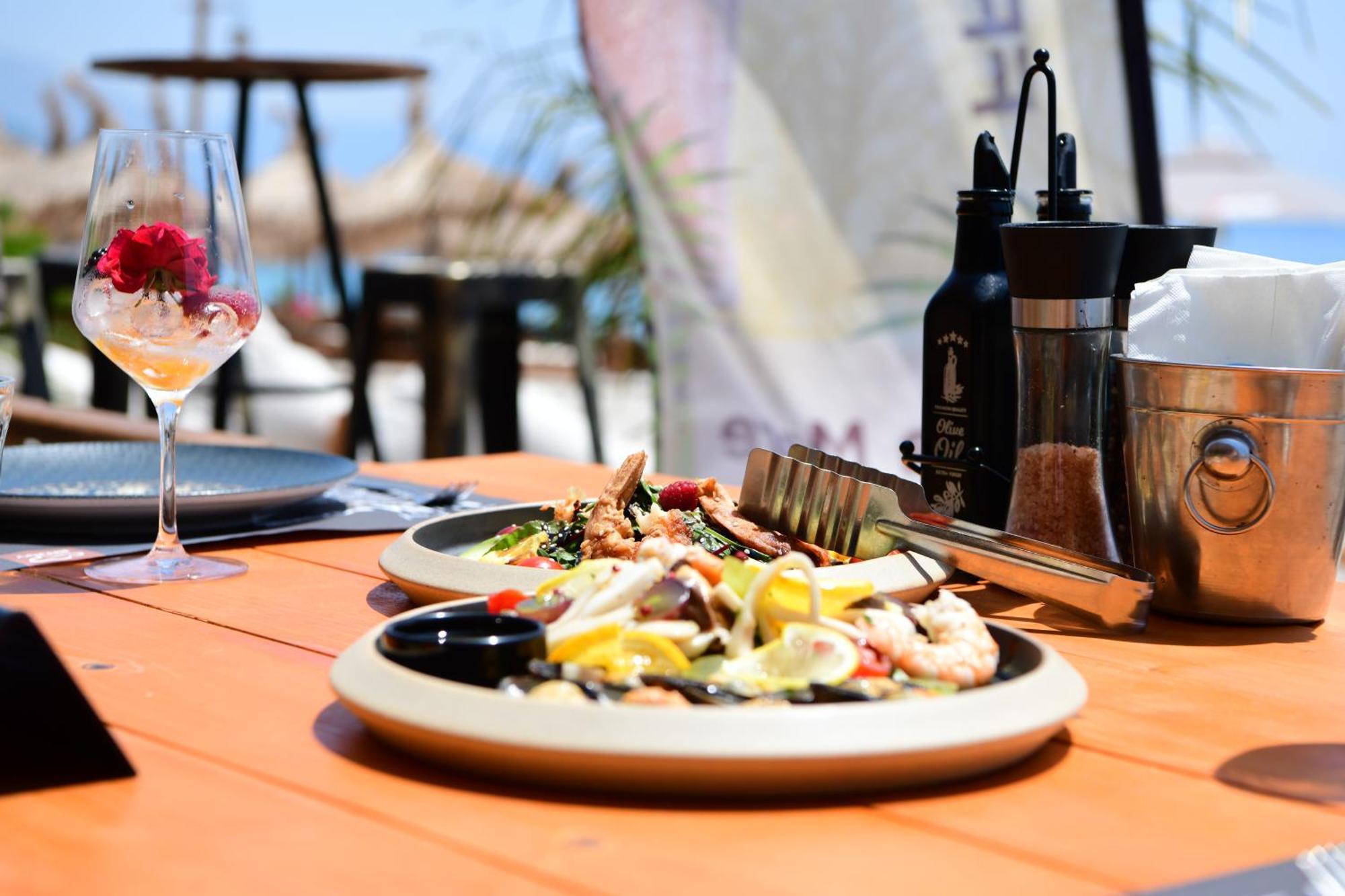 Leilighetshoteller Luna Mare Boutique Seaside Borsh
